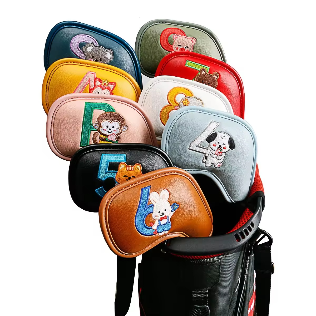 Golf Equipment Cabinet - 9 housses de tête de fer